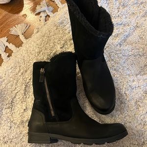 Sorel Snow Boots size 9